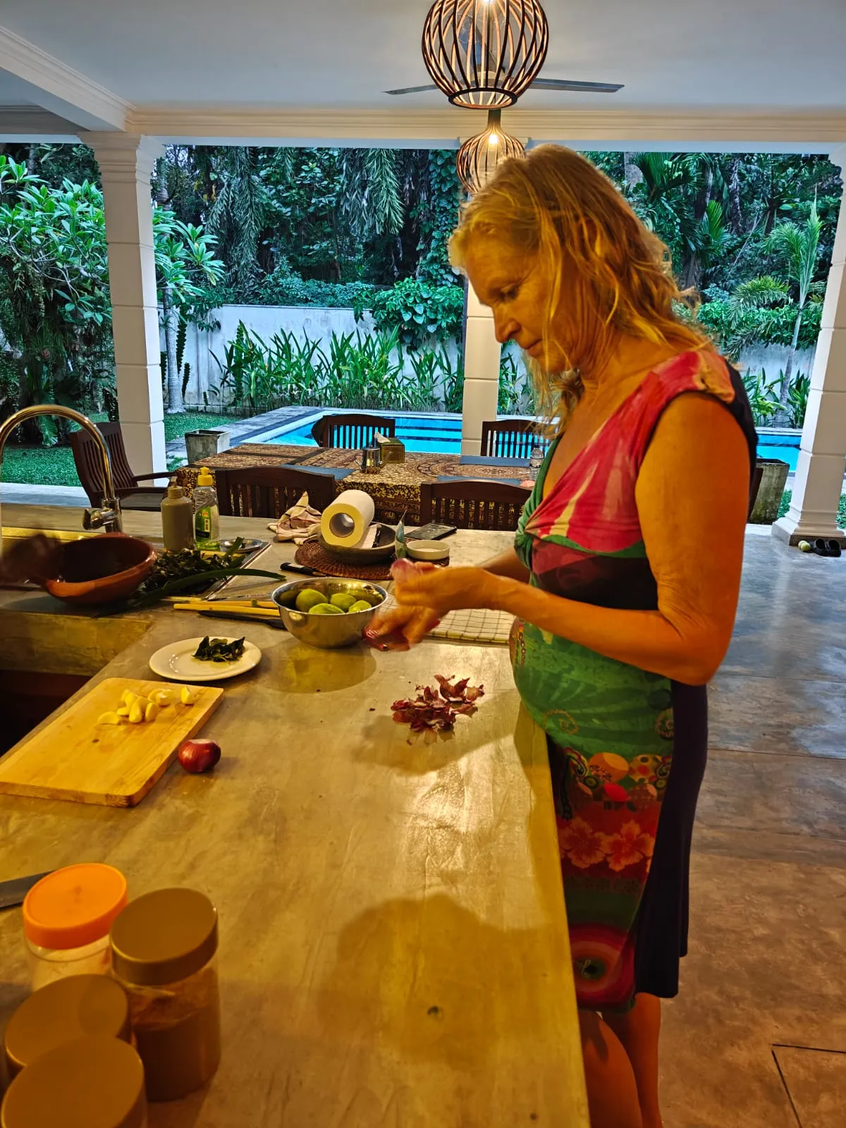 outdoor/cooking-demo image 6